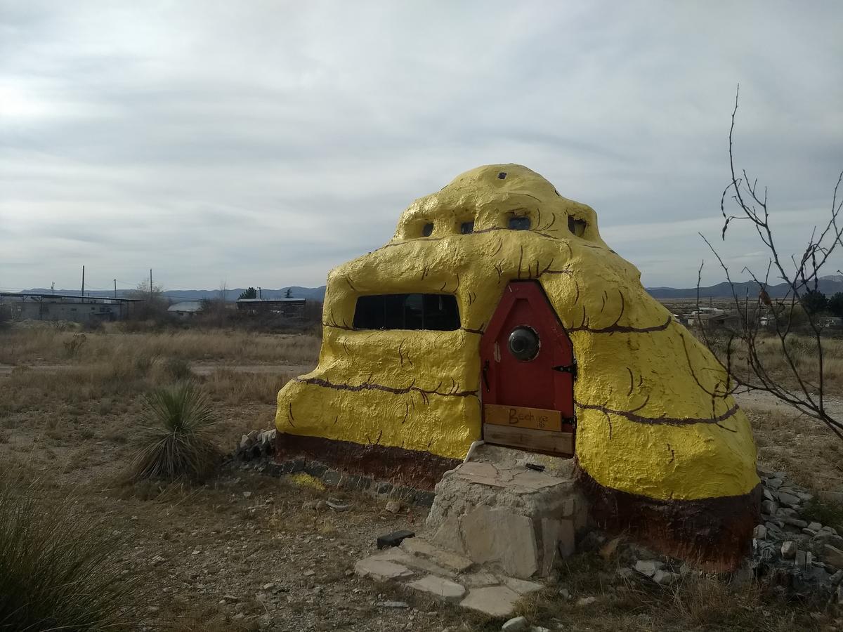 La Loma Del Chivo Llc - The Spirit Room Marathon Exterior foto